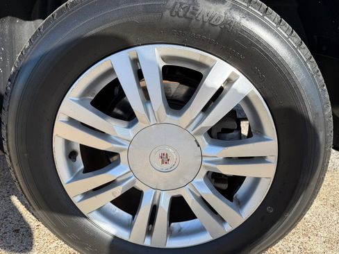 Used 2013 Cadillac SRX Luxury w/ Driver Awareness Package image 20