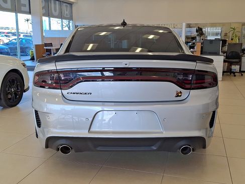 Used 2021 Dodge Charger Scat Pack image 5