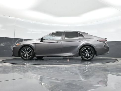 Used 2023 Toyota Camry SE w/ Convenience Package FWD image 56