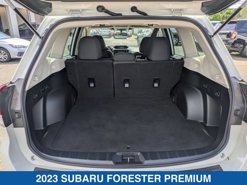 Certified 2023 Subaru Forester Premium AWD/4WD image 33