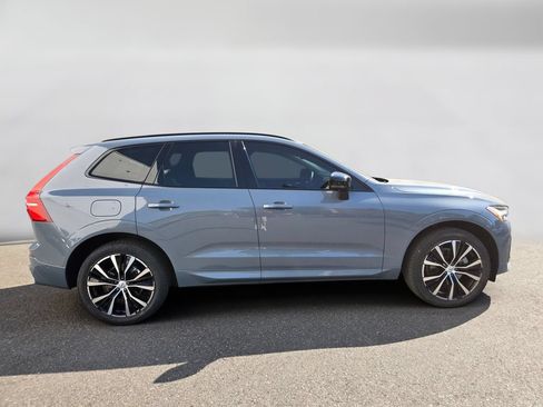 Certified 2023 Volvo XC60 B5 Plus w/ Climate Package AWD/4WD image 7