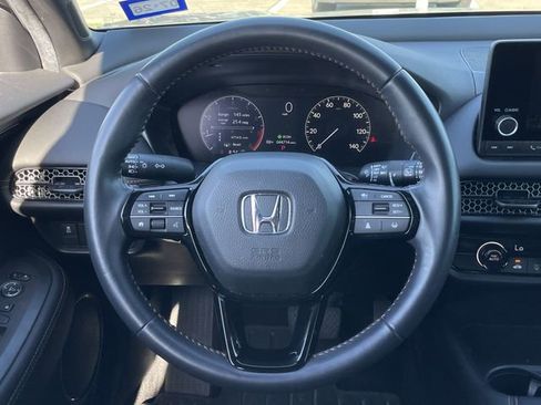 Certified 2025 Honda HR-V Sport image 11