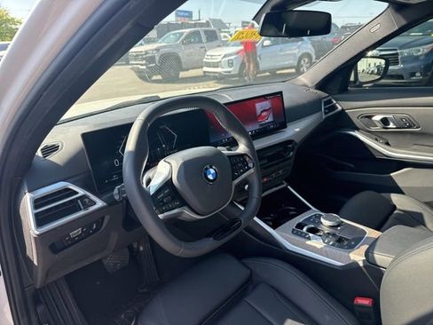 Used 2025 BMW 330i xDrive Sedan AWD/4WD image 11
