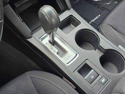 Used 2015 Subaru Legacy 2.5i Premium image 37