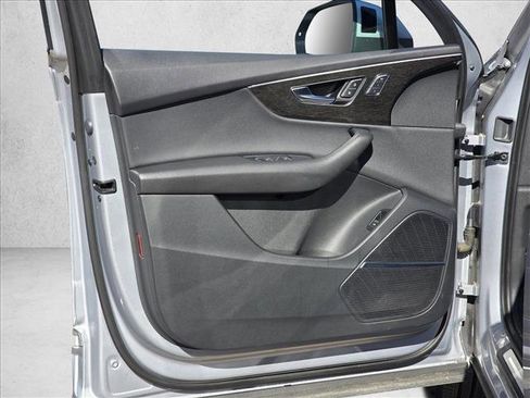 Certified 2022 Audi Q7 Premium Plus w/ Premium Plus Package image 13