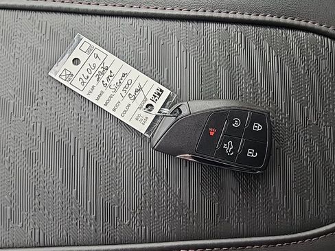 New 2026 GMC Sierra 1500 AT4X image 27