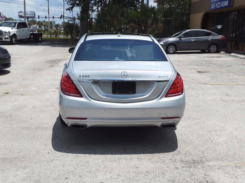 Used 2017 Mercedes-Benz S 550 4MATIC Sedan image 5