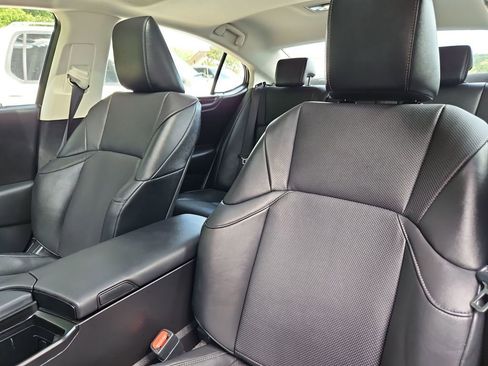 Used 2019 Lexus ES 350 image 26