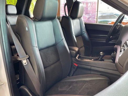 Used 2022 Dodge Durango R/T w/ Blacktop Package AWD/4WD image 29