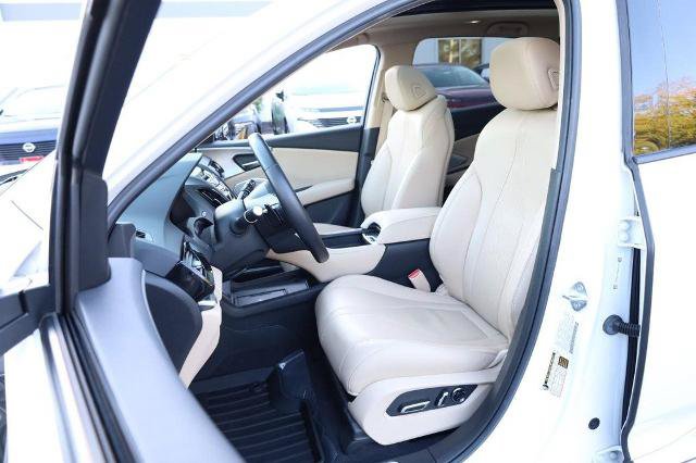 Used 2024 Acura RDX w/ Technology Package AWD/4WD image 8