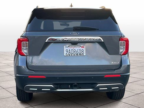 Used 2023 Ford Explorer XLT w/ Equipment Group 202A image 7