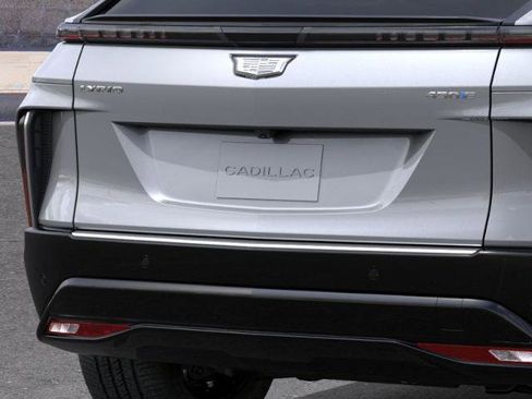 New 2026 Cadillac Lyriq Luxury image 14