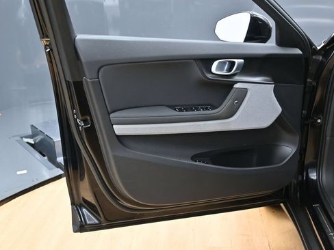 Used 2024 Polestar Polestar 2 AWD/4WD image 30