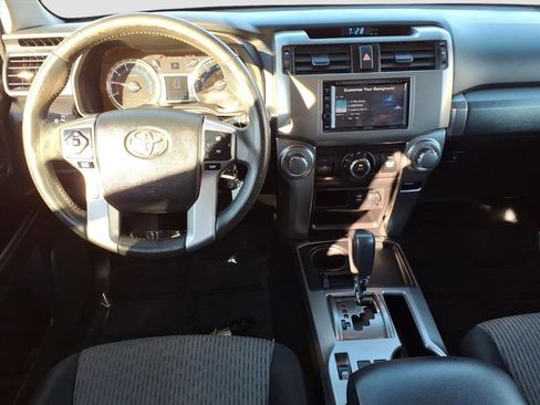 Used 2018 Toyota 4Runner SR5 image 14