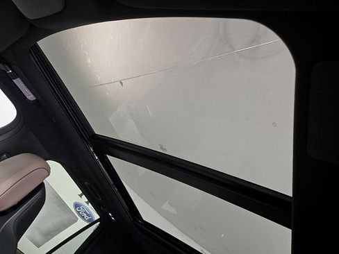 New 2026 Lincoln Navigator Black Label AWD/4WD image 14