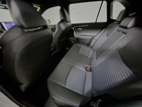 Used 2023 Toyota RAV4 XSE AWD/4WD image 29