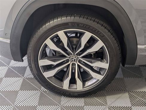 Used 2023 Volkswagen Atlas Cross Sport SEL Premium R-Line AWD/4WD image 12
