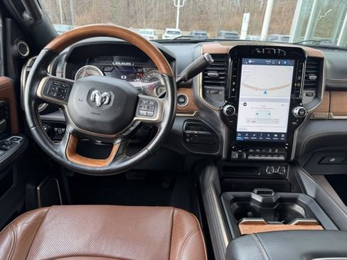 Used 2022 RAM 2500 Limited image 12