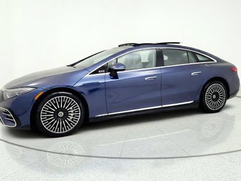 Used 2023 Mercedes-Benz EQS 450+ 4MATIC Sedan w/ Manufactur Interior Package image 4