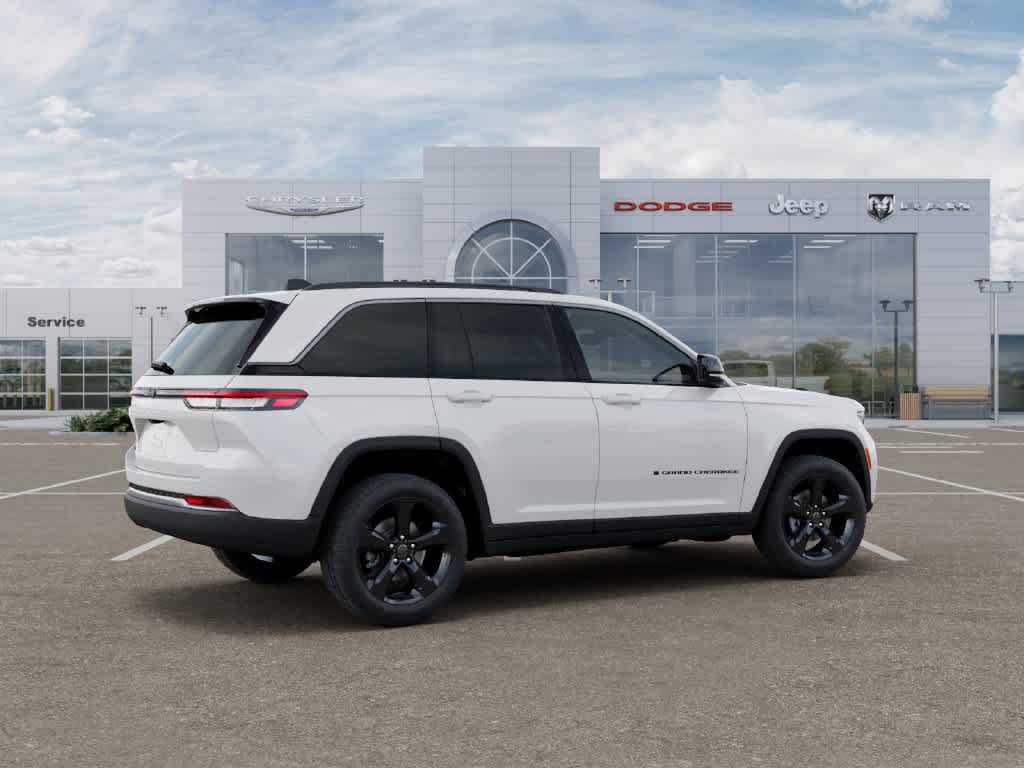 New 2027 Jeep Grand Cherokee Limited AWD/4WD image 4