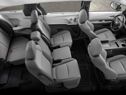 New 2026 Toyota Sienna LE FWD image 22