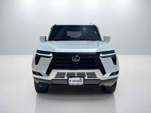 Used 2025 Lexus GX 550 w/ Accessory Package (2T) AWD/4WD image 2