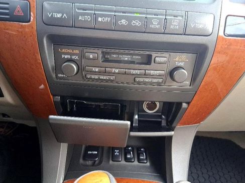 Used 2004 Lexus GX 470 image 36