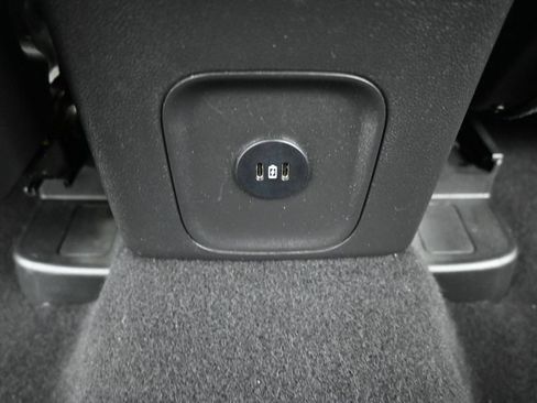 Used 2023 Ford Escape ST-Line w/ Equipment Group 301A FWD image 29