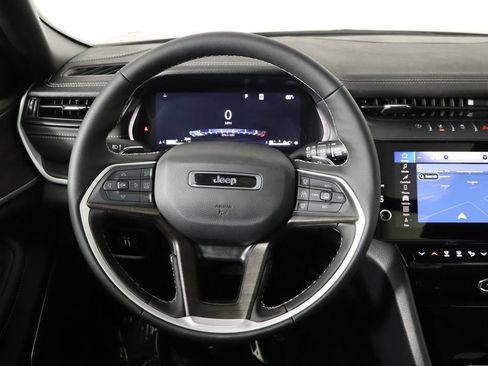New 2026 Jeep Grand Cherokee L Limited AWD/4WD image 7