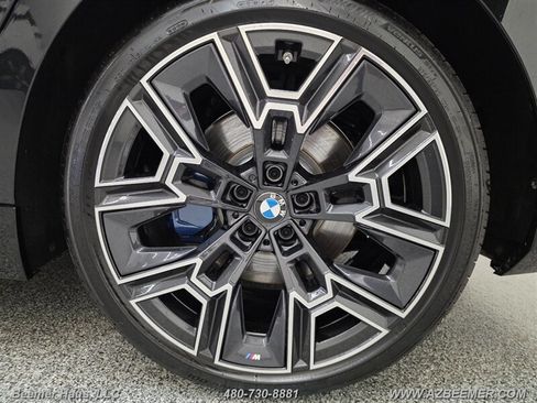 Used 2026 BMW 530i w/ M Sport Package RWD image 13