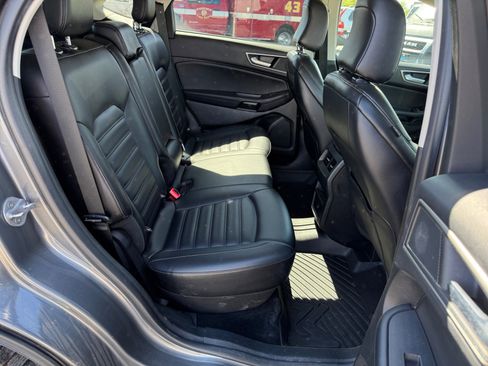 Used 2022 Ford Edge SEL AWD/4WD image 31