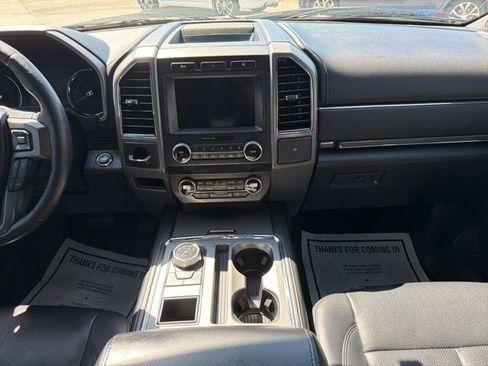 Used 2019 Ford Expedition Max XLT w/ Equipment Group 202A RWD image 23