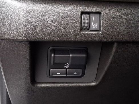 Used 2024 Chevrolet Colorado ZR2 w/ Safety Package image 39