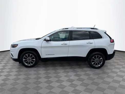Used 2019 Jeep Cherokee Latitude Plus image 9