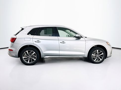 Used 2023 Audi Q5 2.0T Premium w/ Convenience Package AWD/4WD image 10