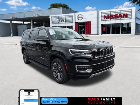Used 2024 Jeep Wagoneer L Series II RWD image 1