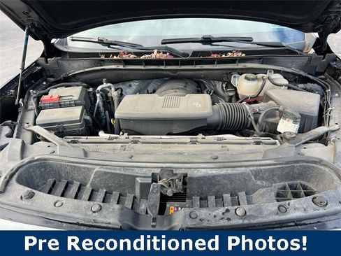 Used 2023 GMC Yukon AT4 image 31