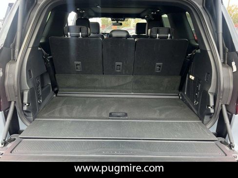 New 2025 Ford Expedition Platinum w/ Stealth Performance Package image 20