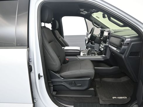 Used 2025 Ford F150 XLT w/ Equipment Group 302A MID image 37