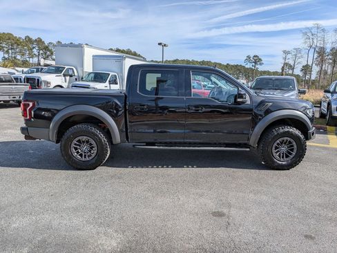 Used 2019 Ford F150 Raptor w/ Equipment Group 802A Luxury image 2