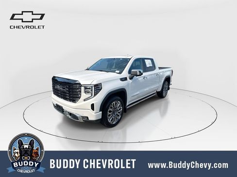 Used 2025 GMC Sierra 1500 Denali Ultimate AWD/4WD image 4