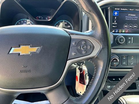 Used 2019 Chevrolet Colorado Z71 AWD/4WD image 18