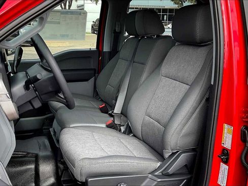 New 2026 Ford F250 XL w/ XL Off-Road Package image 9