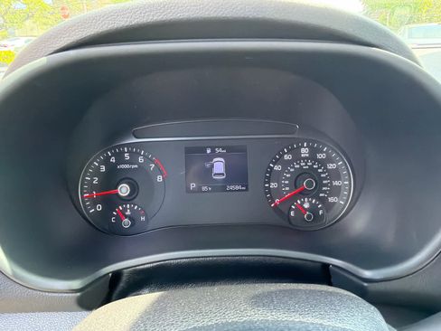 Used 2020 Kia Soul LX FWD image 6