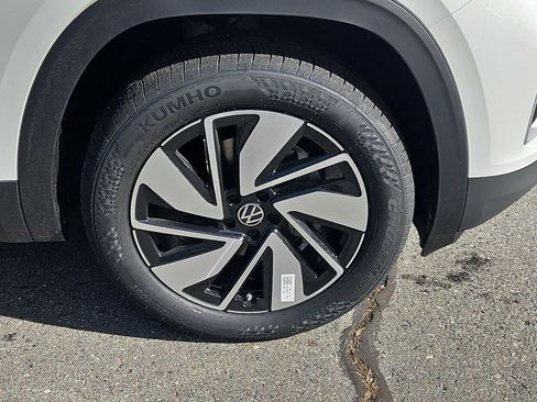 New 2026 Volkswagen Atlas SEL AWD/4WD image 3