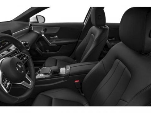 Certified 2022 Mercedes-Benz A 220 4MATIC image 12