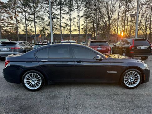 Used 2014 BMW 750i xDrive image 13
