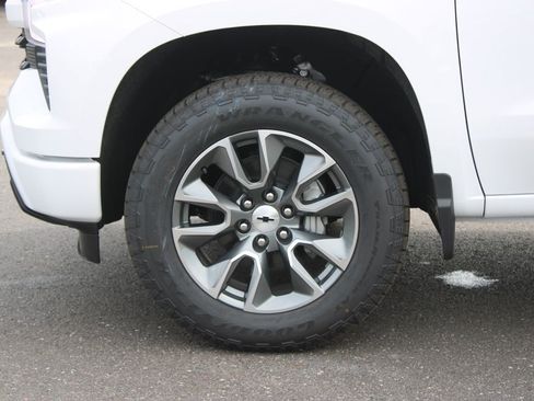 New 2026 Chevrolet Silverado 1500 RST w/ Convenience Package II AWD/4WD image 18