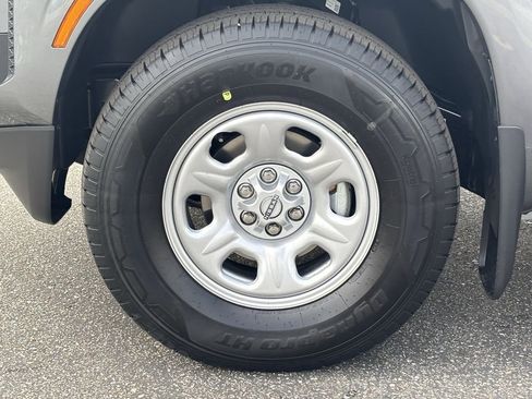 New 2026 Nissan Frontier S image 6