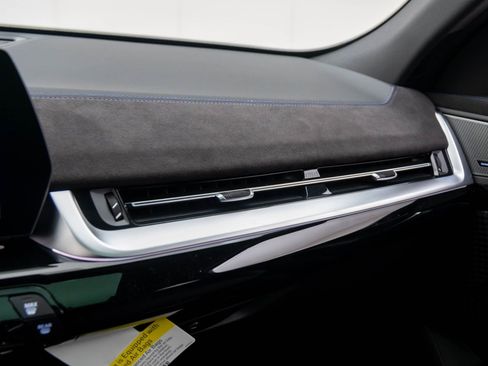 New 2026 BMW X2 xDrive28i w/ Technology Package image 28